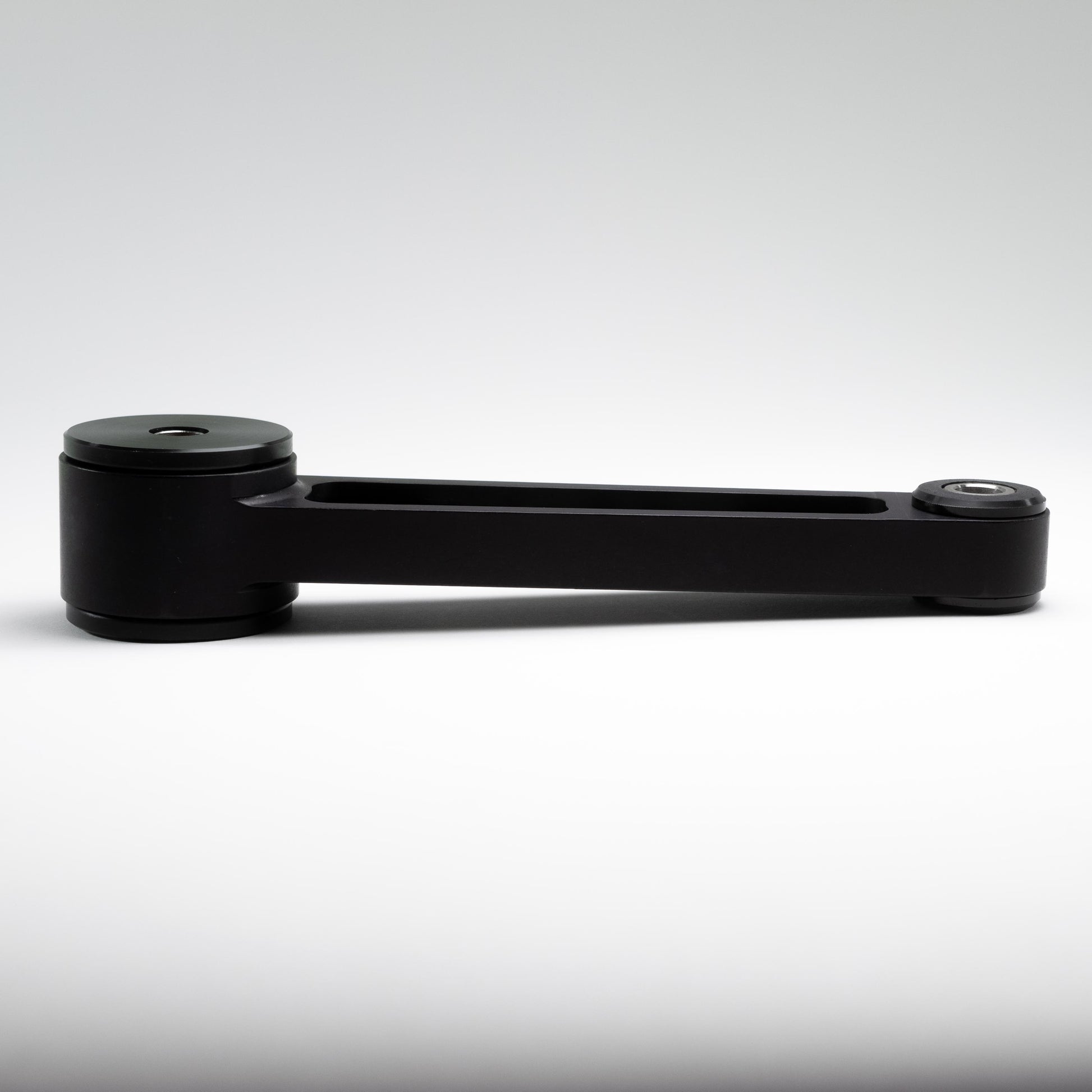alternate view of MeLe pitch stop mount for Subaru