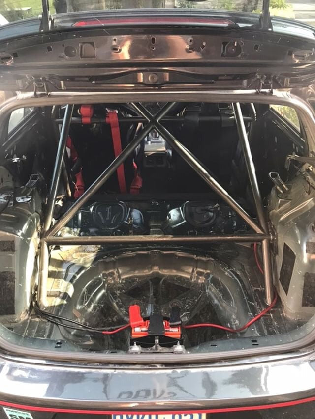 MeLe 600 Series Rally Spec Battery Mount Installed Mele Design Firm